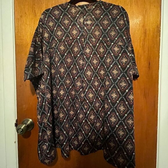 Printed Cover Up  - Picture 3 of 8